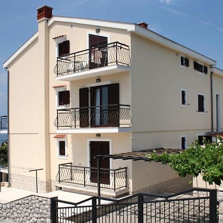 Apartments with a parking space Novi Vinodolski - 5593 Zewnętrze zdjęcie